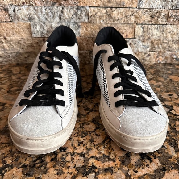 P448
John Sneaker - Picture 2 of 8